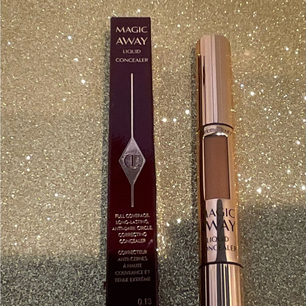 Charlotte Tilbury Magic Away Liquid Concealer in 15.5